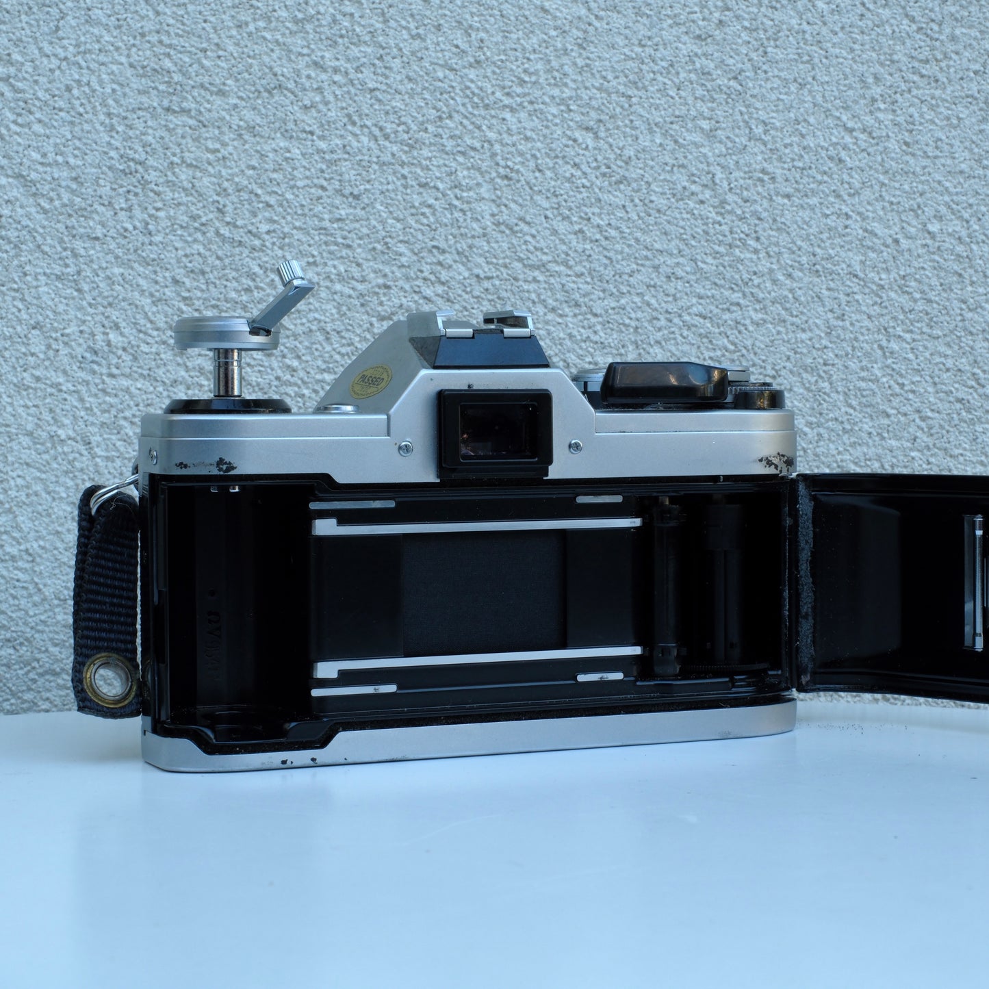 Canon AE-1 (50mm f/1.8)