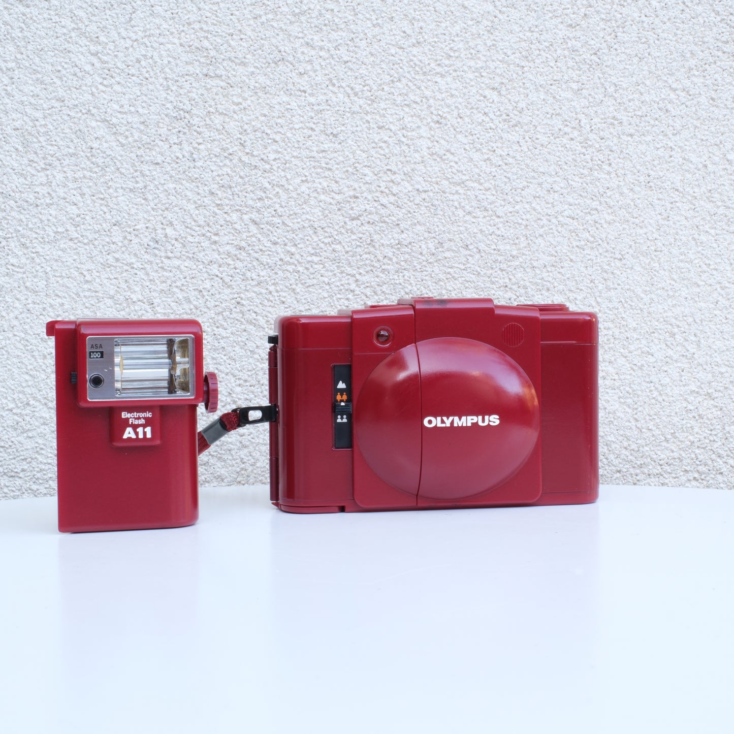 Olympus XA2