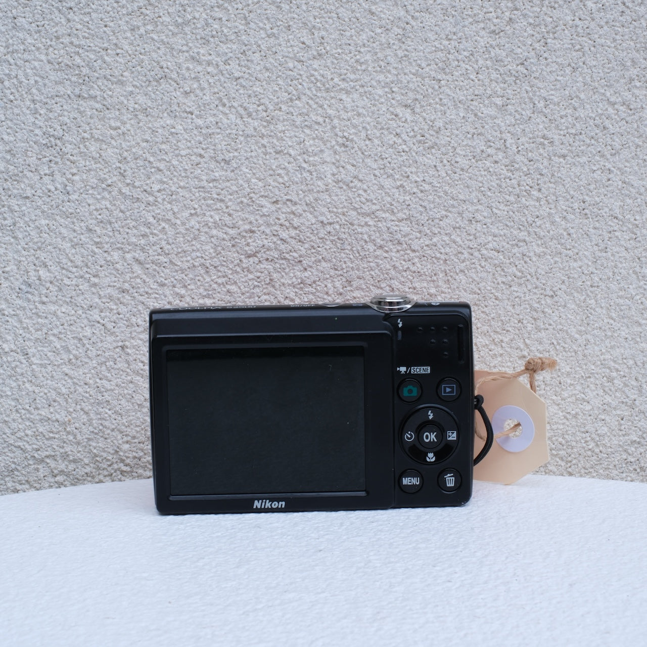 Nikon Coolpix S2500 (red)