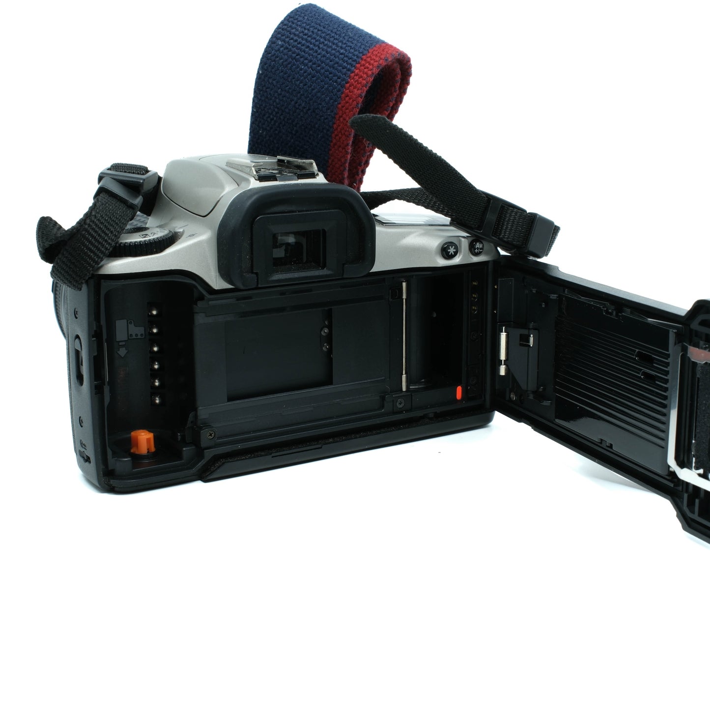 Canon EOS 300 + 28-80mm f/3.5-5.6 lens
