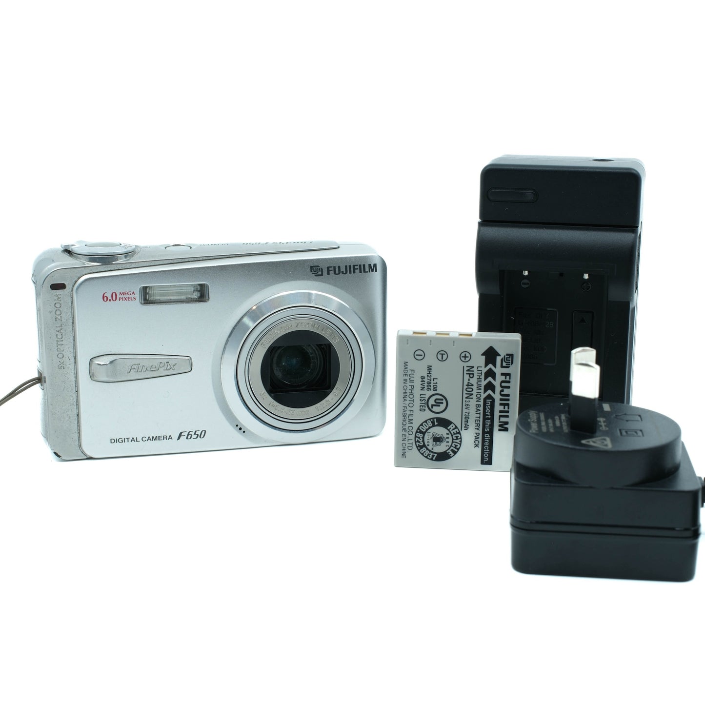 Fujifilm Finepix F650 (Silver)