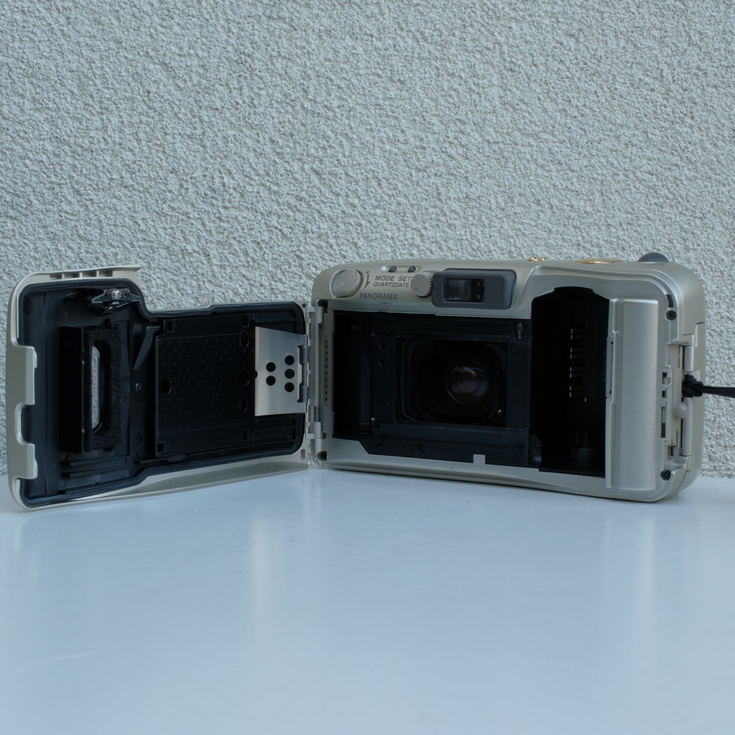 Olympus MJU Zoom 105 Deluxe
