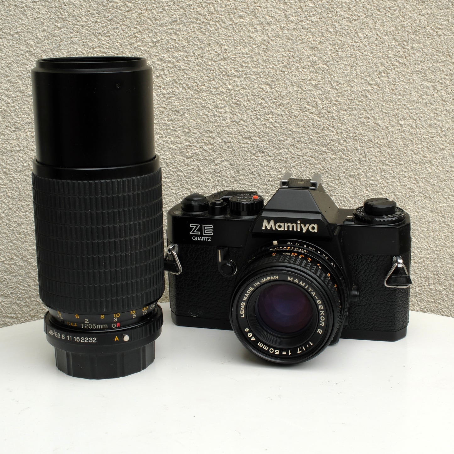 Mamiya ZE Quartz