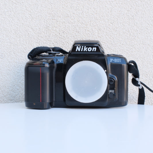 Nikon F-601