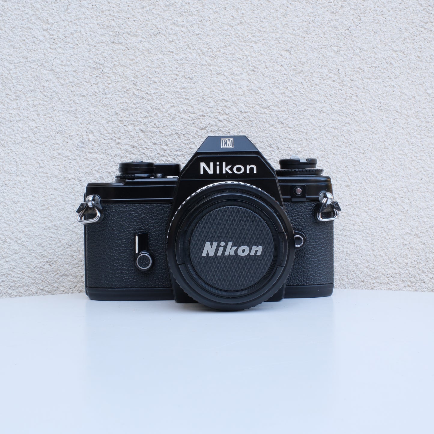 Nikon EM