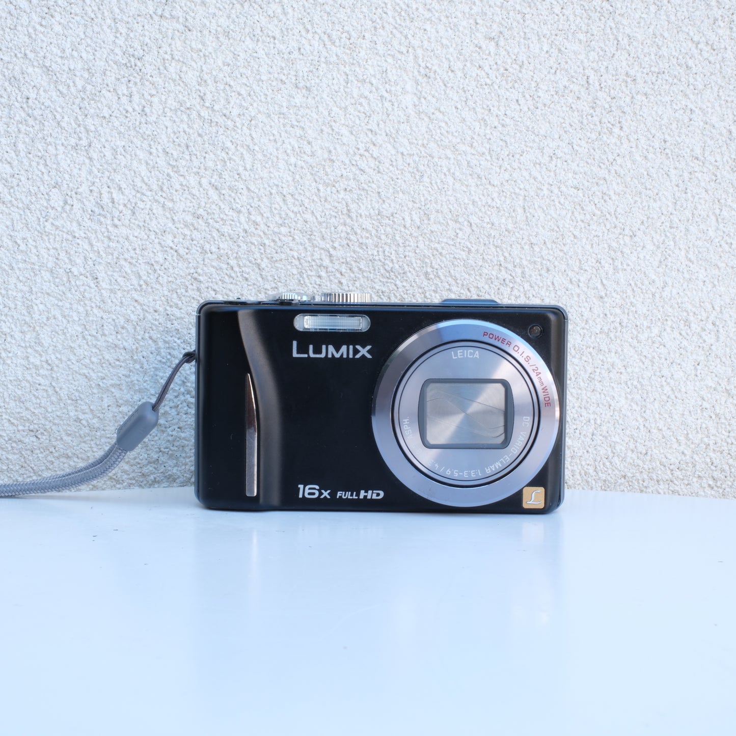 Panasonic LUMIX DMC-TZ20