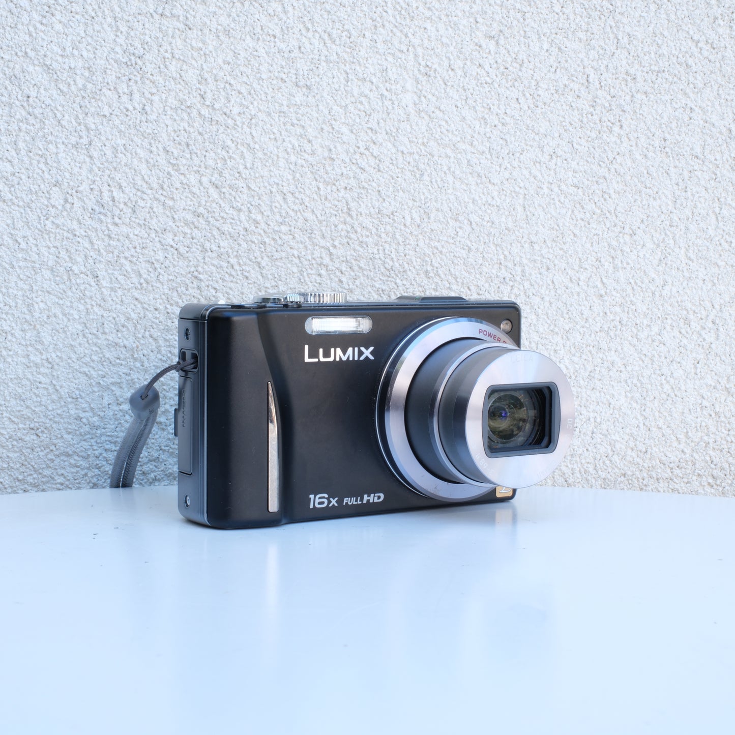 Panasonic LUMIX DMC-TZ20