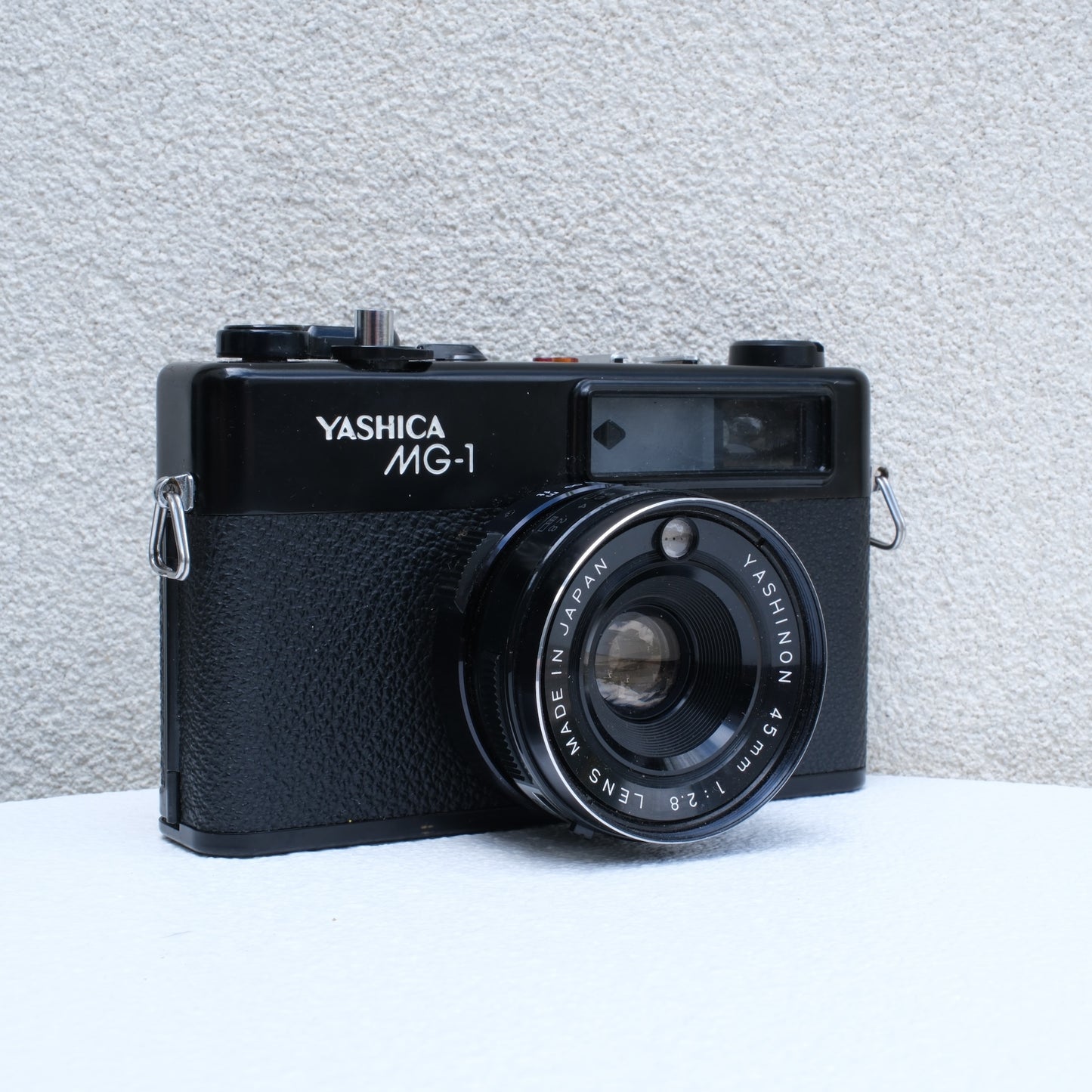 Yashica MG-1