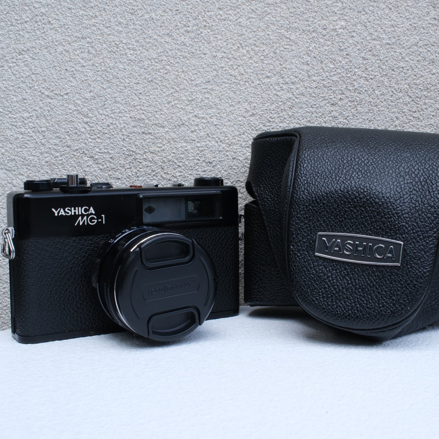 Yashica MG-1