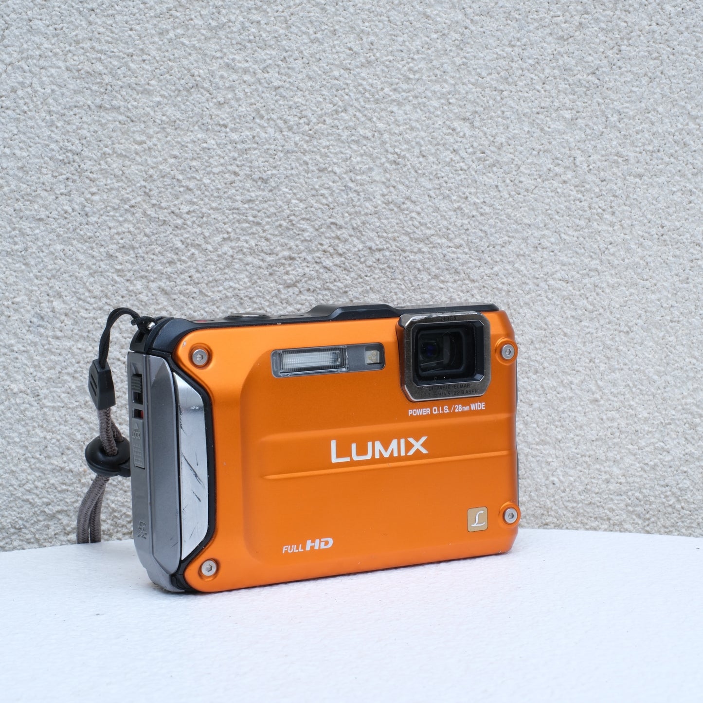 Panasonic LUMIX FT3 (Waterproof)