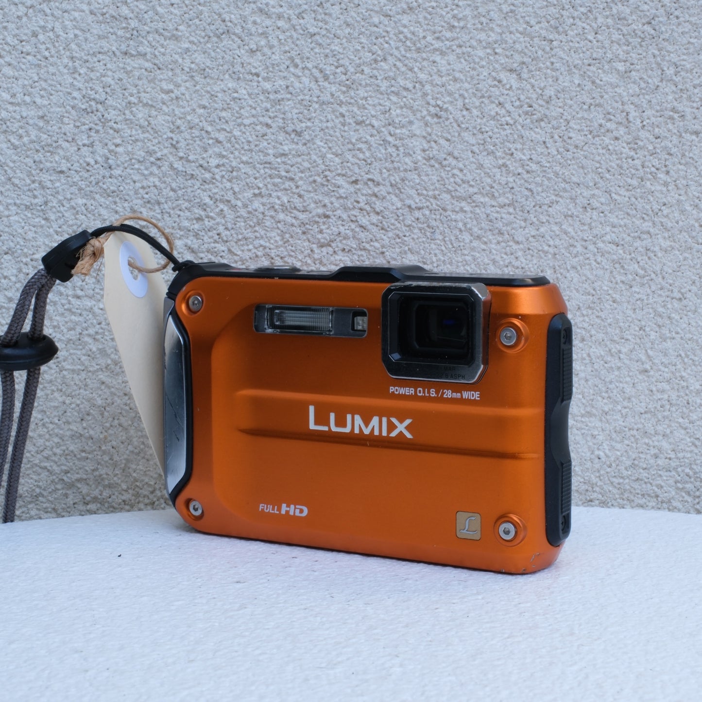 Panasonic LUMIX FT3 (Waterproof)