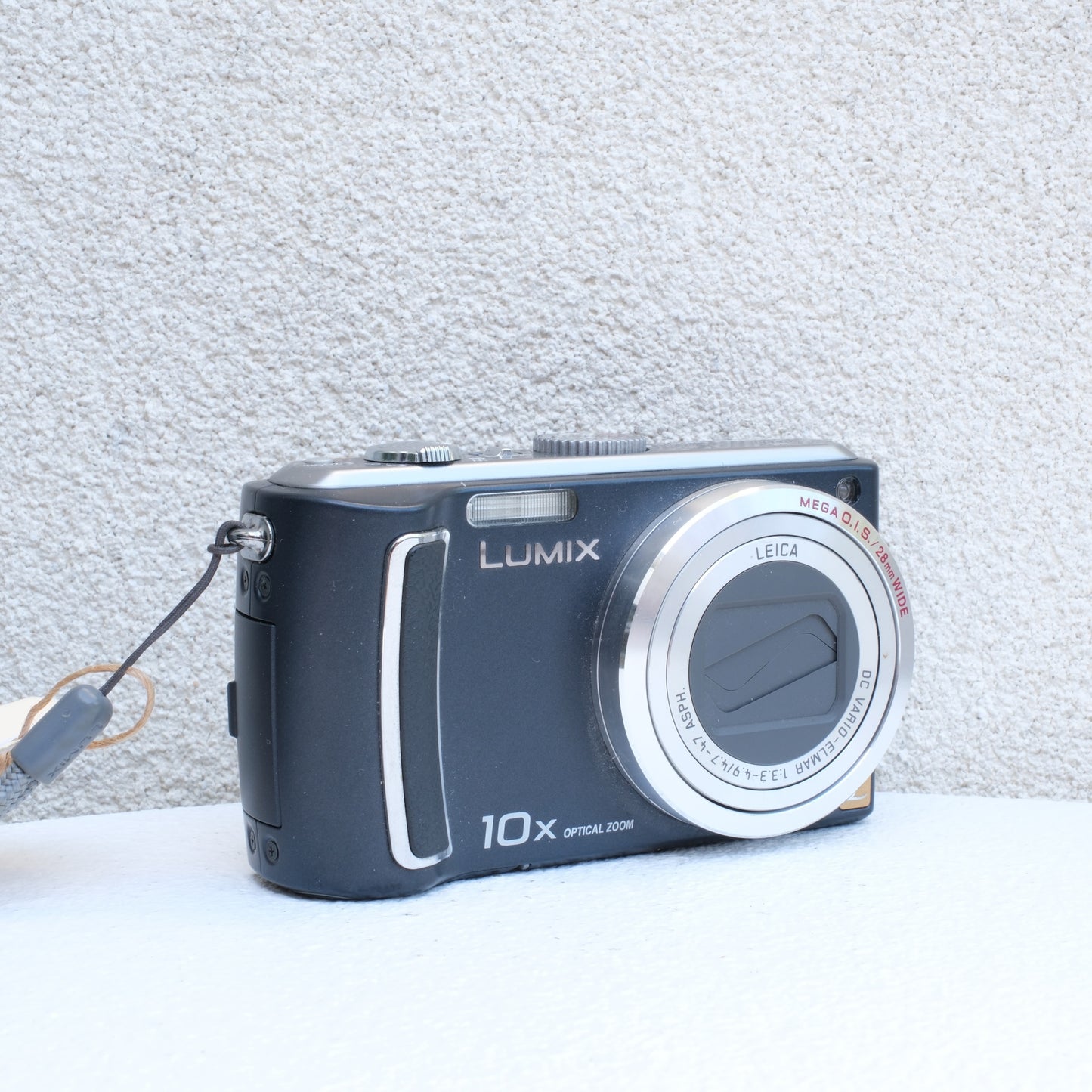 Panasonic LUMIX TZ11