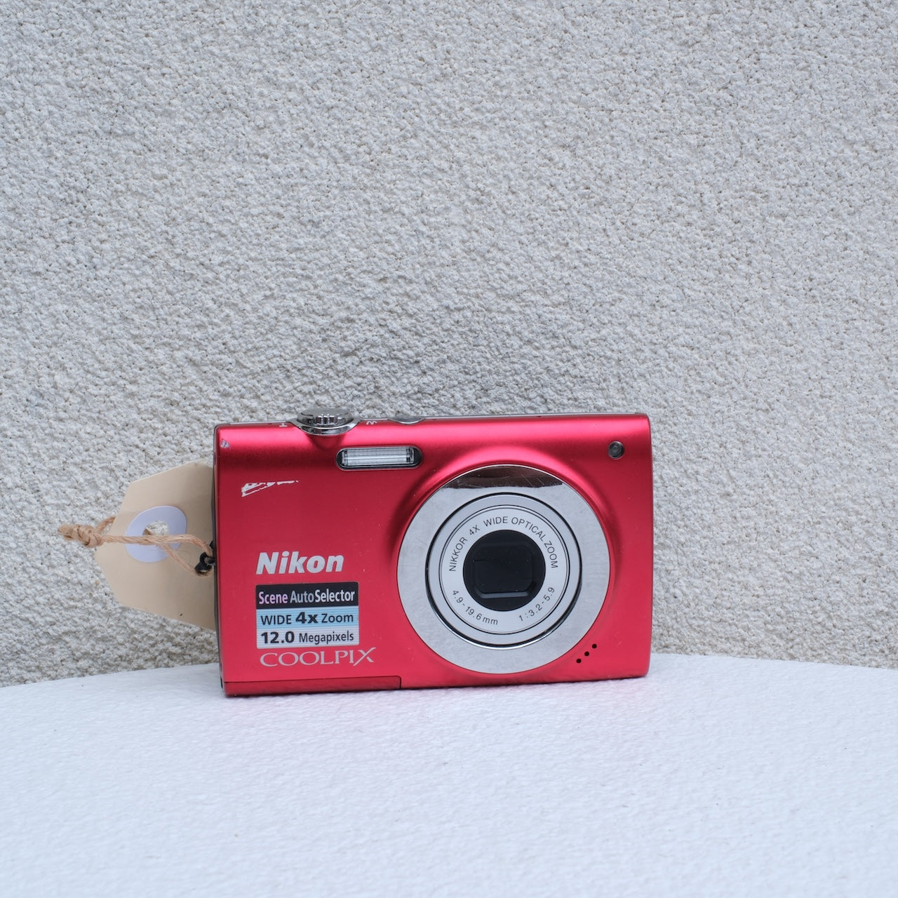 Nikon Coolpix S2500 (red)