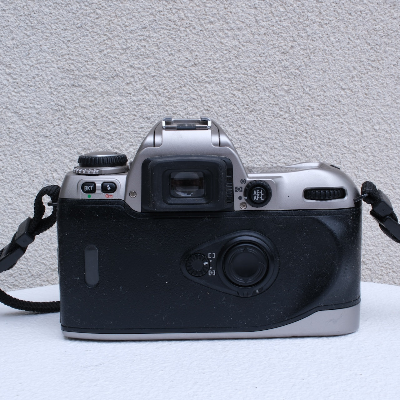 Nikon F80